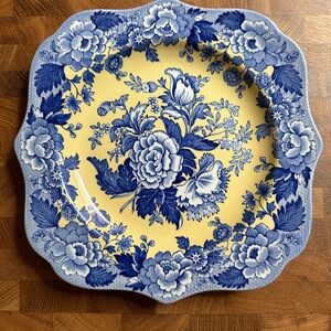 Spode Blue Room, Garden Collection, British Flowers Poppy, Buffet/Dessert Plate